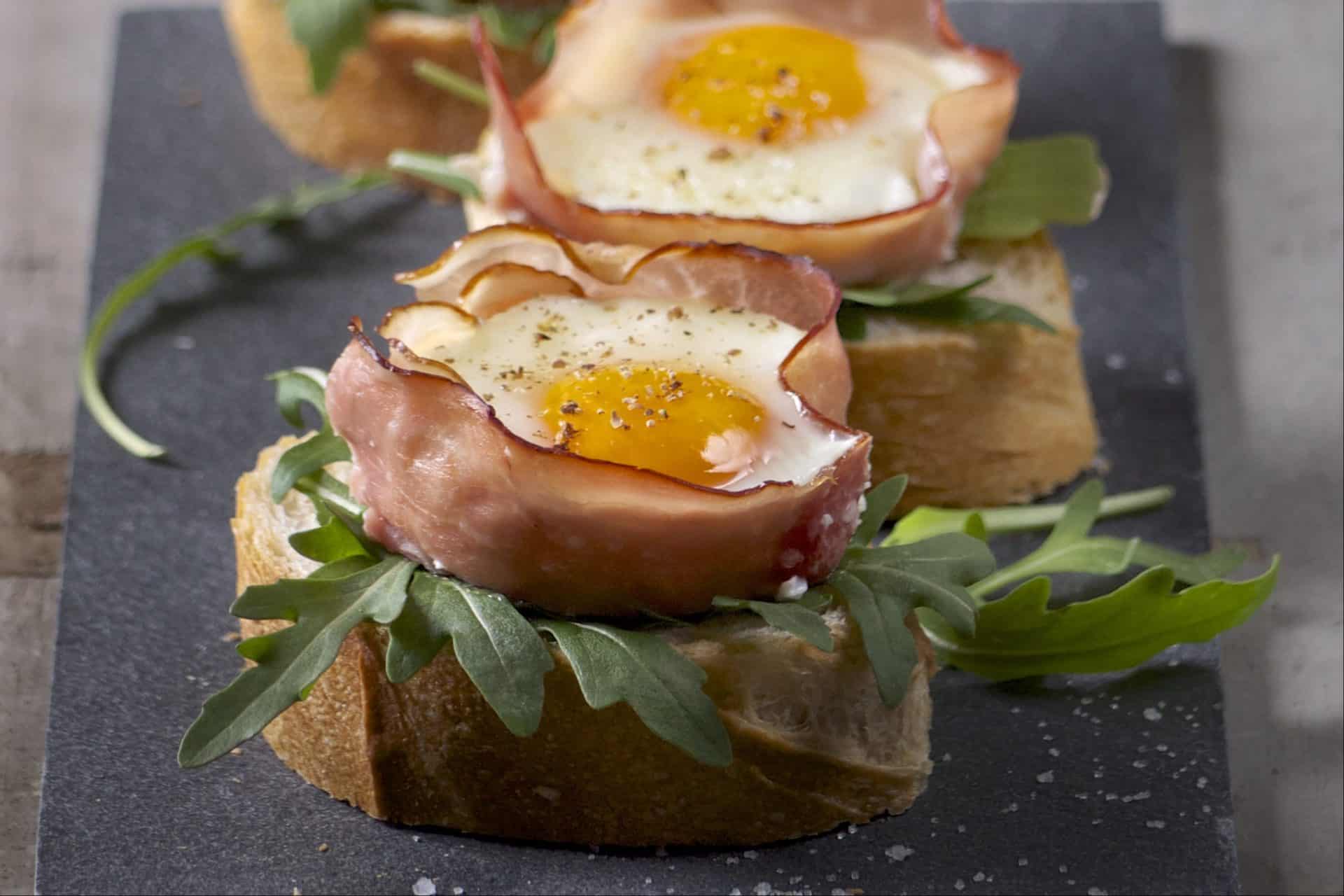 Uova In Cocotte Di Prosciutto Carlotta E Il Bassotto