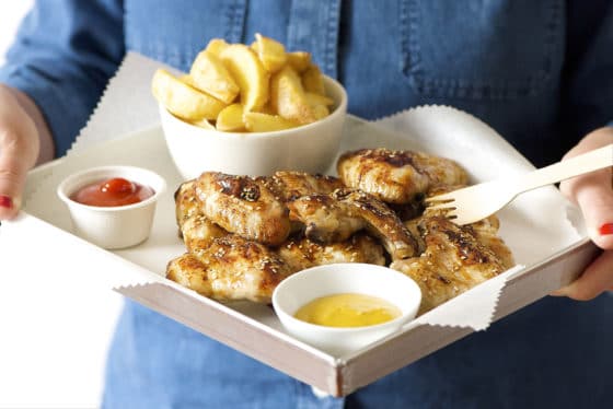 Alette di pollo alla salsa di soia e miele