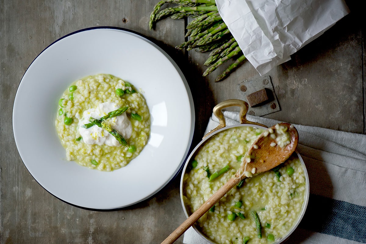 Risotto agrumato asparagi risotto agrumato asparagi burrata piselli01