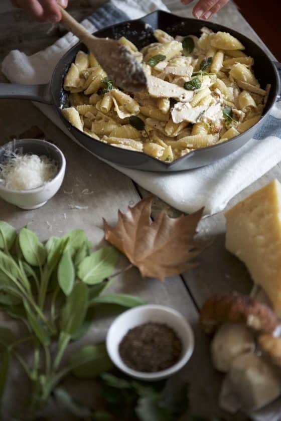 castellane con ricotta al profumo di salvia e porcini