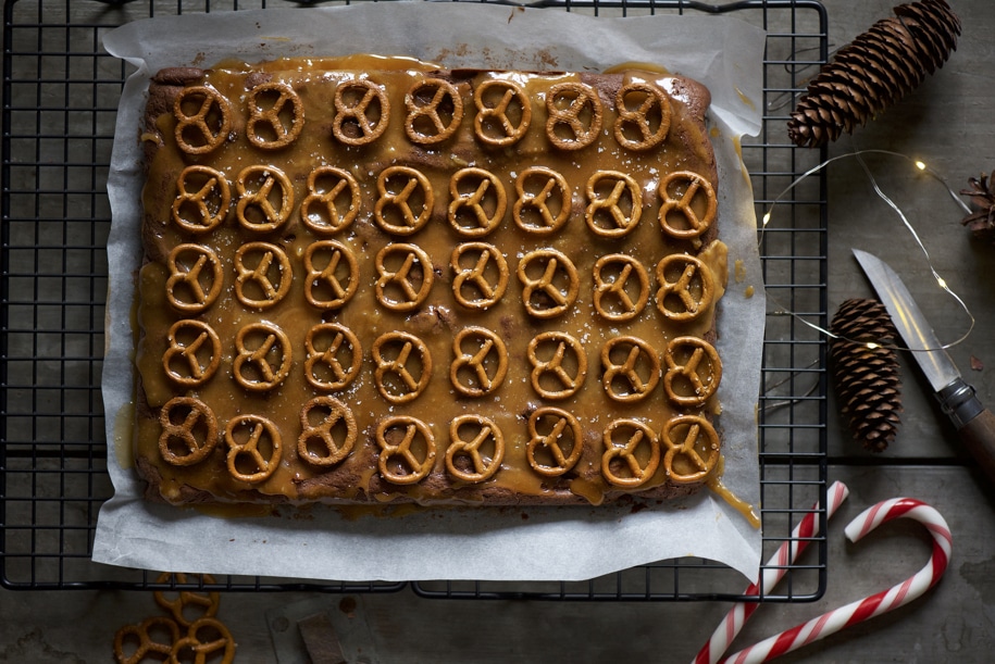 brownies al doppio cioccolato con caramello salato