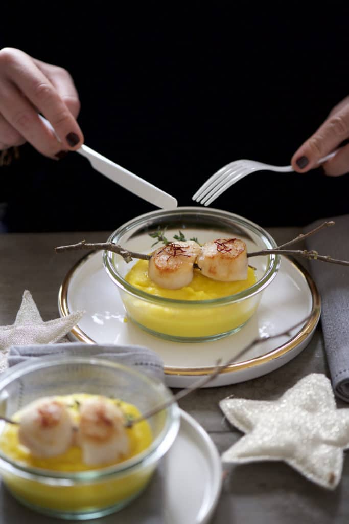 capesante con crema di patate allo zafferano