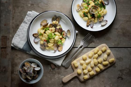 gnocchi con cime di rapa e vongole