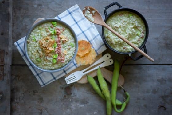 risotto con crumble di fave e salsiccia al finocchio