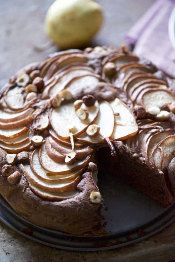 torta morbida al cioccolato e pere