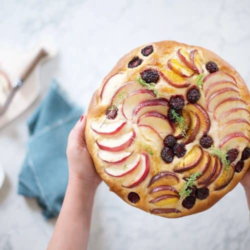 torta brioche di frutta