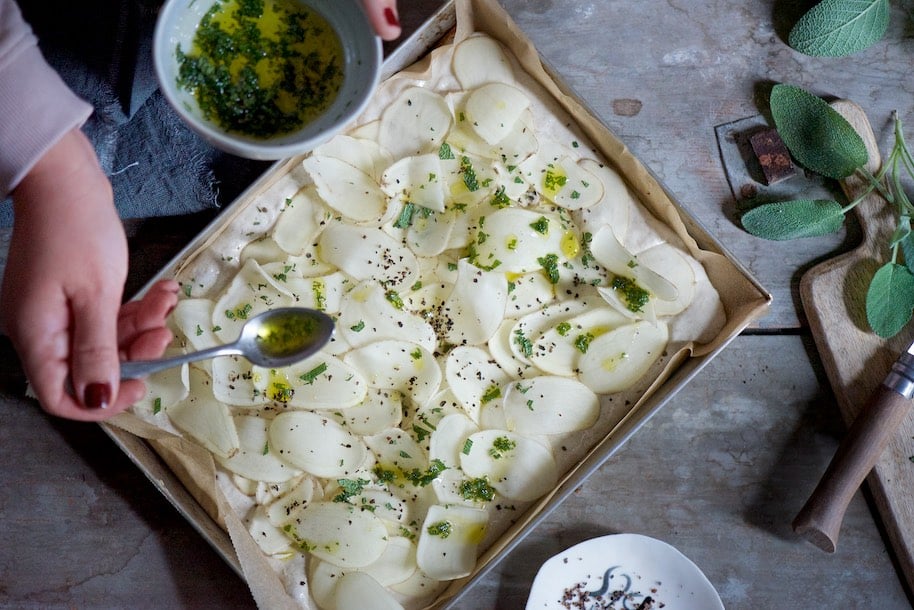 focaccia di grano saraceno con patate