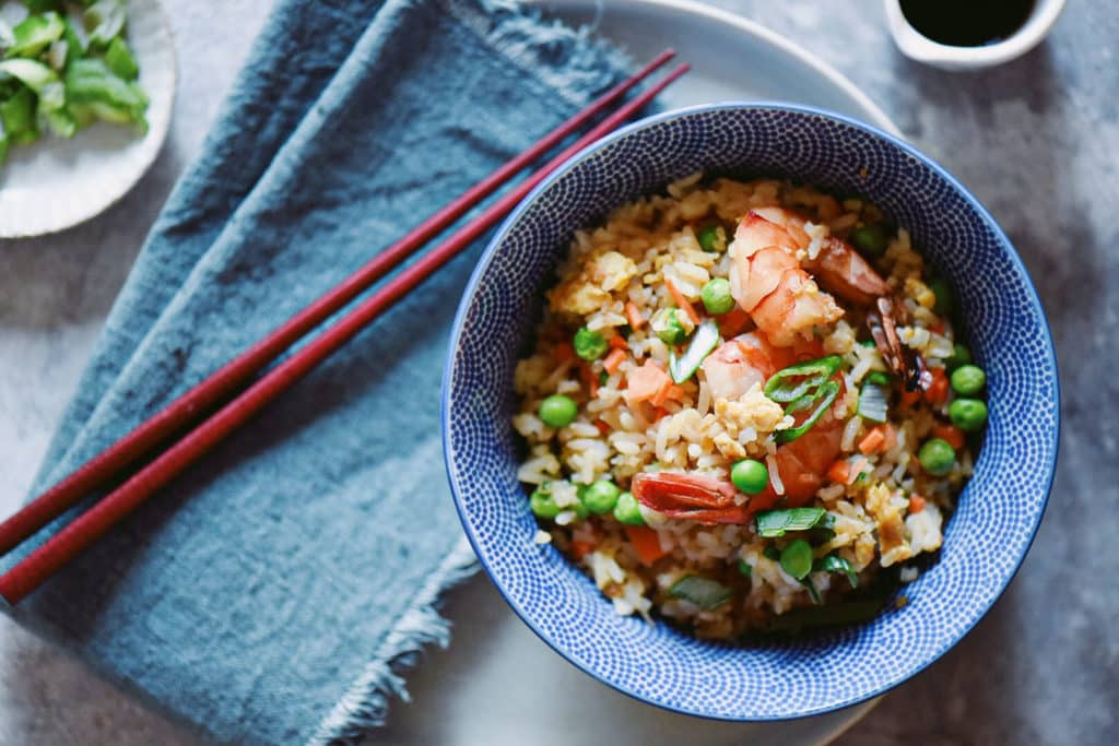 fried rice con gamberi