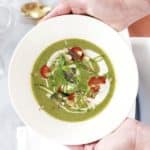 crema di asparagi e piselli al curry verde