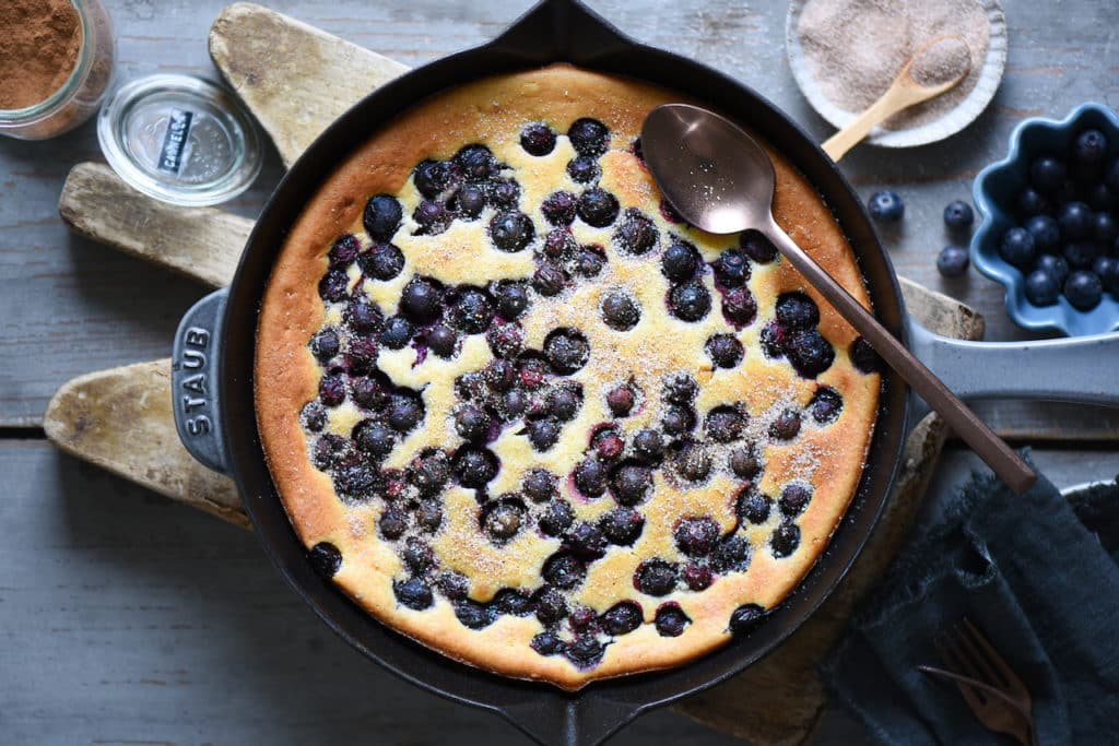 torta in padella con ricotta e mirtilli