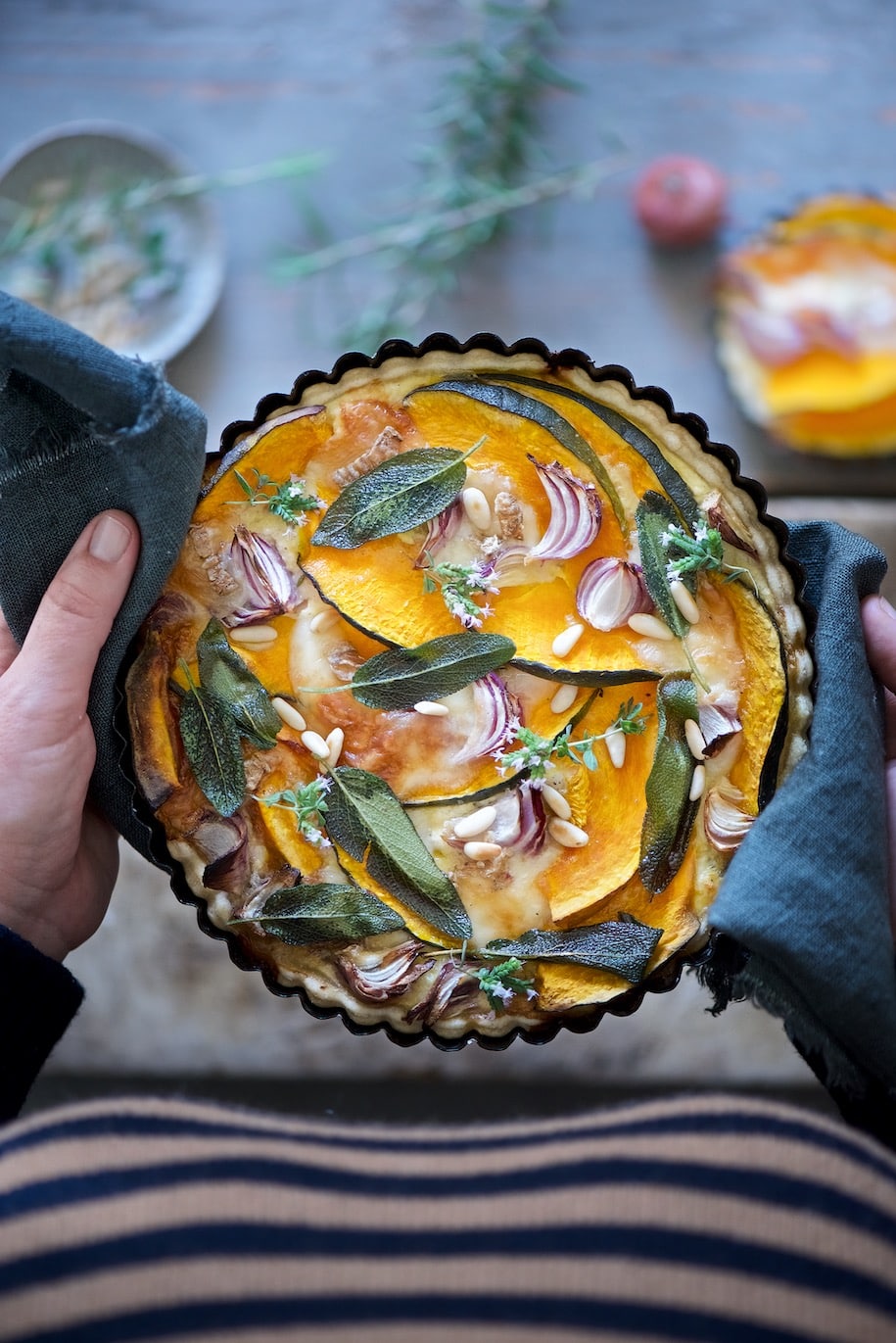 torta salata con zucca e taleggio