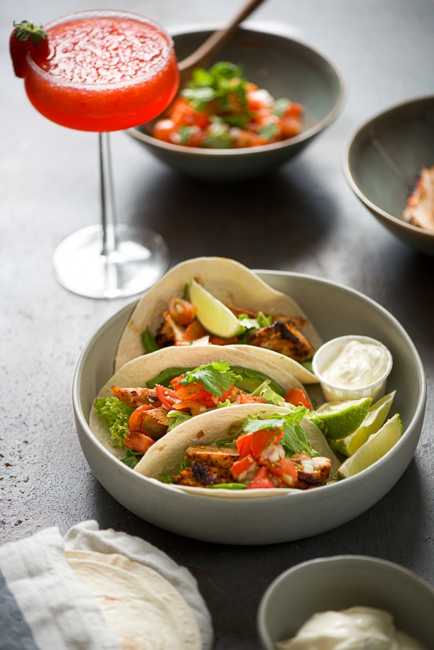 tacos di pollo con frozen margarita alle fragole