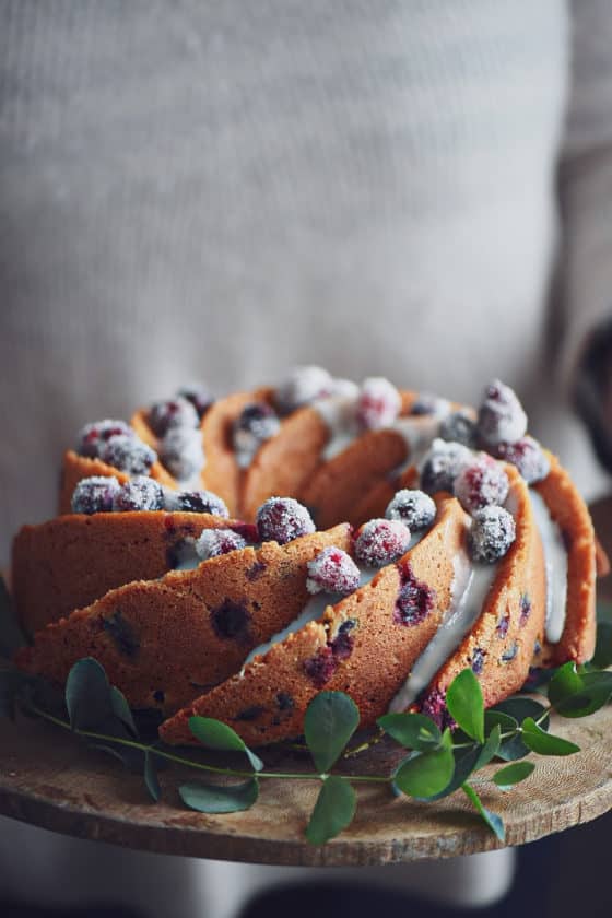 Ciambellone ai cranberry freschi e arance