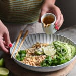 insalata di noodles al sesamo