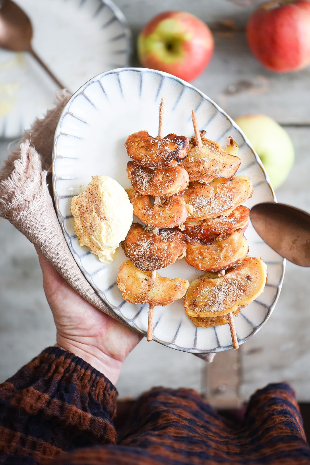 spiedini di frittelle di mele